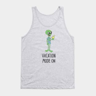 Alien on vacation Tank Top